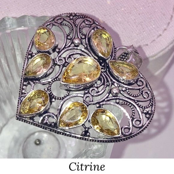 Citrine Quartz Gemstone Handmade Filigree Heart Pendant - Picture 3 of 6